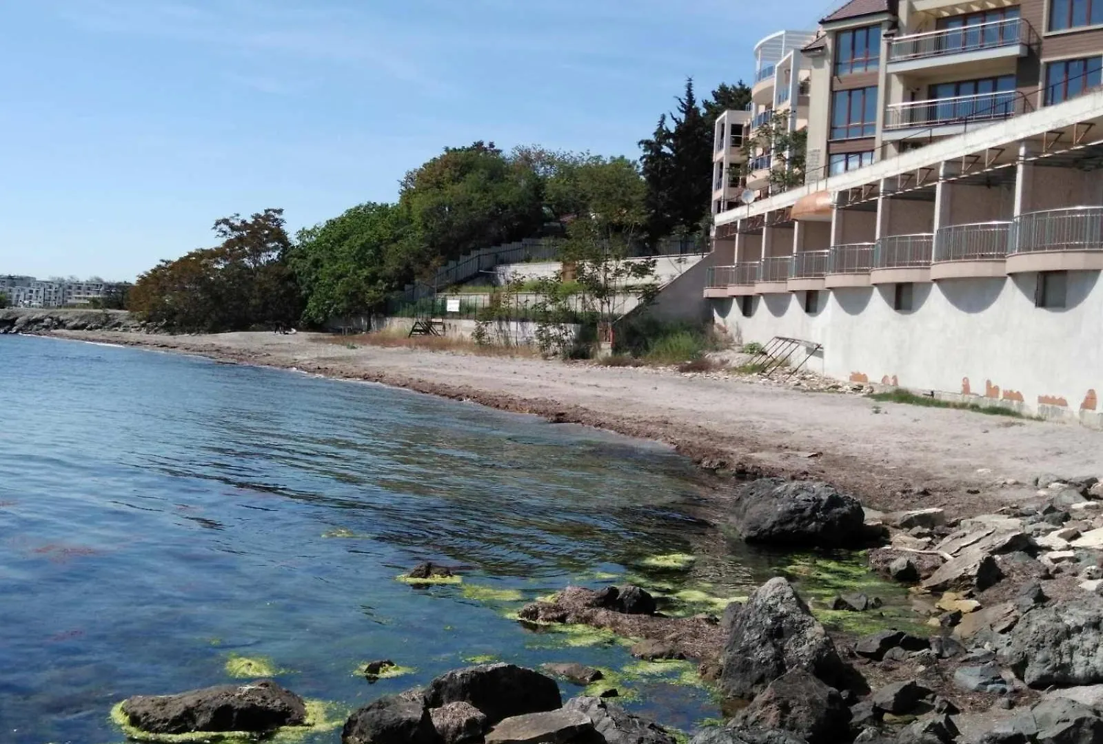 Apartment The Blue Studio - In A Complex Next To The Beach By Flаt Manаger Pomorie Bulgaria